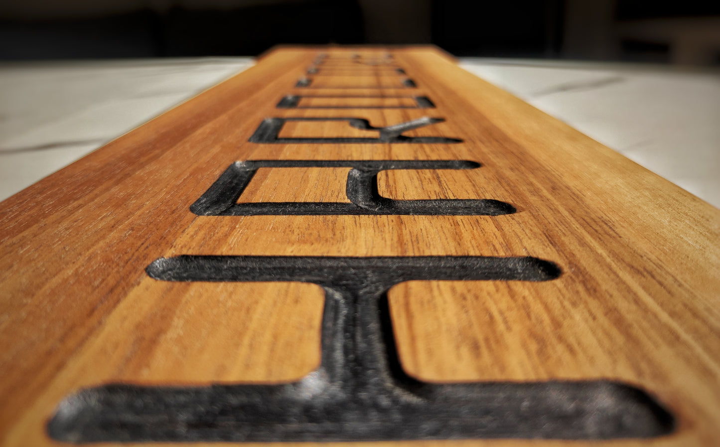 Tableau Hardcore Noyer Français