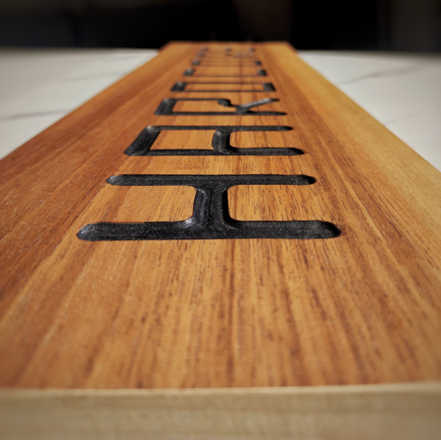 Tableau Hardcore Noyer Français